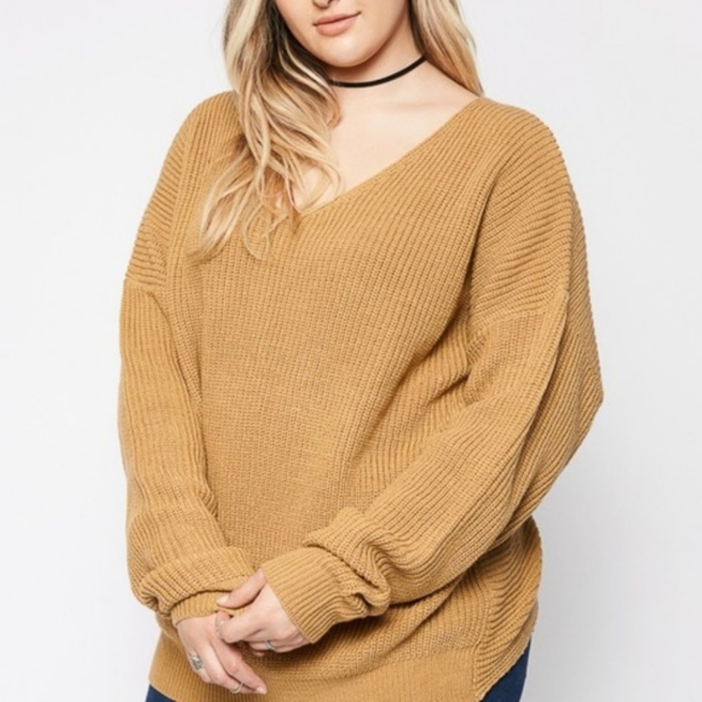 1 LEFT Plus Camel Twist-Back Sweater - Picture 3 of 3